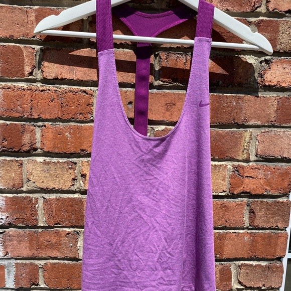 NIKE - workout 🏋️♂️ shirt - Picture 8 of 10